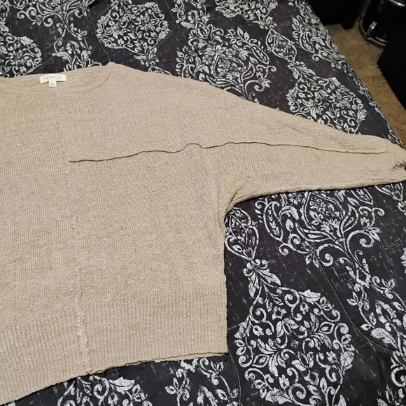 Promesa Light Tan Crew Neck Cropped Sweater - Picture 2 of 11